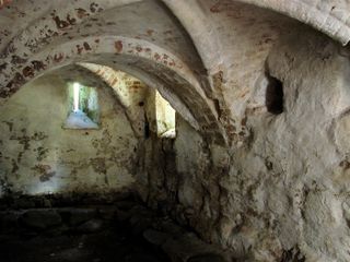 File:Bispekjelleren.jpg