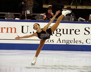 File:Patinage artistique-Michelle Kwan-6112.jpg