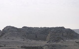 File:800px-Pyramide LXXIV.jpg