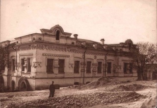 File:Maison Ipatiev 1928.jpg