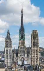File:Rouen Cathedral as seen from Gros Horloge 140215 4.jpg