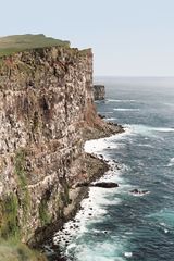 File:Falaises de Látrabjarg (Islande).jpg
