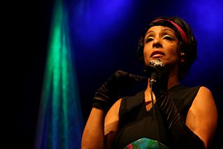 File:Zap Mama (Marie Daulne)-1016.jpg