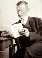 File:Hermann Hesse 1929.jpg