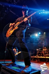 File:Sum 41 - Tom T-8459.jpg