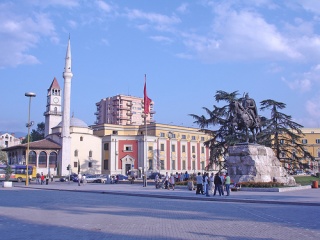 File:Tirana-5730.jpg