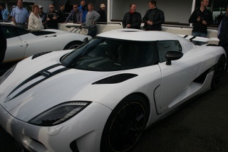 File:Koenigsegg Agera 1-6081.jpg