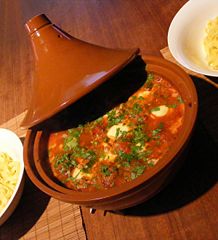File:Tajine-tagine-4885.jpg