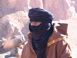 File:Touareg cheche bleu.jpg