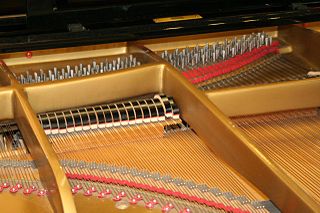 File:Piano-2343.jpg