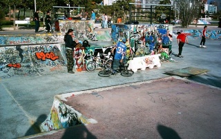 File:Skatepark Valencia Spain.jpg
