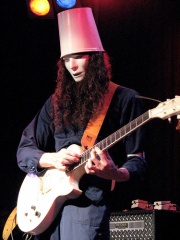 File:Buckethead 2008.jpg