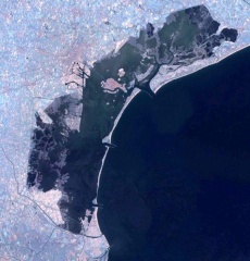 File:Lagoon-of-Venice-Lagune de Venise.jpg