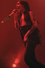 File:Marilyn Manson en 2007-9619.jpg