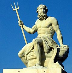 File:Poséidon-Poseidon-Neptune statue.jpg