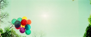 File:Watercolored balloons-225.jpg