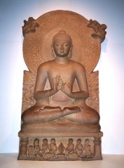 File:Buddha in Sarnath Museum Dhammajak .jpg