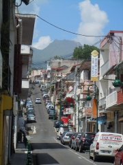 File:Rue Maurice Marie Claire - Basse-Terre.JPG