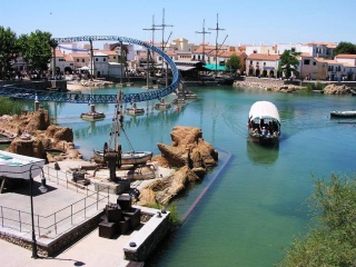 File:Furius Baco PortAventura.jpg