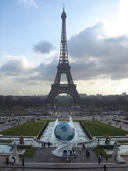 File:Tour Eiffel -1658.jpg