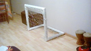 File:Cage-Ptitloulou.jpg