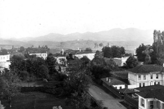 File:Tirana en 1916.jpg