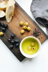 File:Olives.jpg