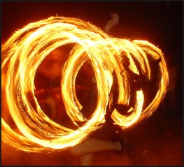 File:Anneau en feu-8400.jpg