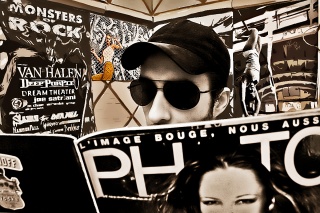 File:Magazines-9946.jpg
