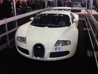 File:Bugatti Veyron F1-6577.jpg