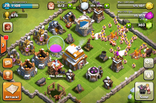 File:Clash of clans-interface.png