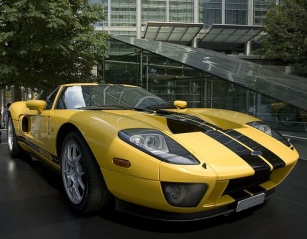 File:Ford GT-2404.jpg
