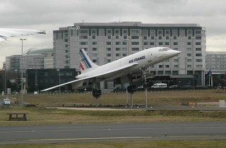 File:Aéroport -3857.jpg