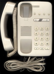 File:Téléphone1.jpg