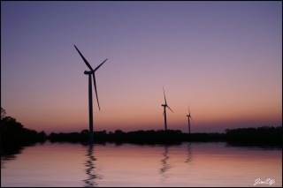 File:Eoliennes de Plestan (22)-482.jpg