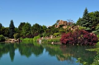 File:Jardin Botanique de Montréal (vue générale)-8355.jpg