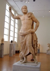 File:Statue de Poséidon-155.jpg
