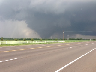 File:Tornade de 2013 à Moore.JPG