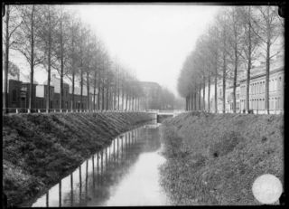 File:Grosse Tour2.jpg